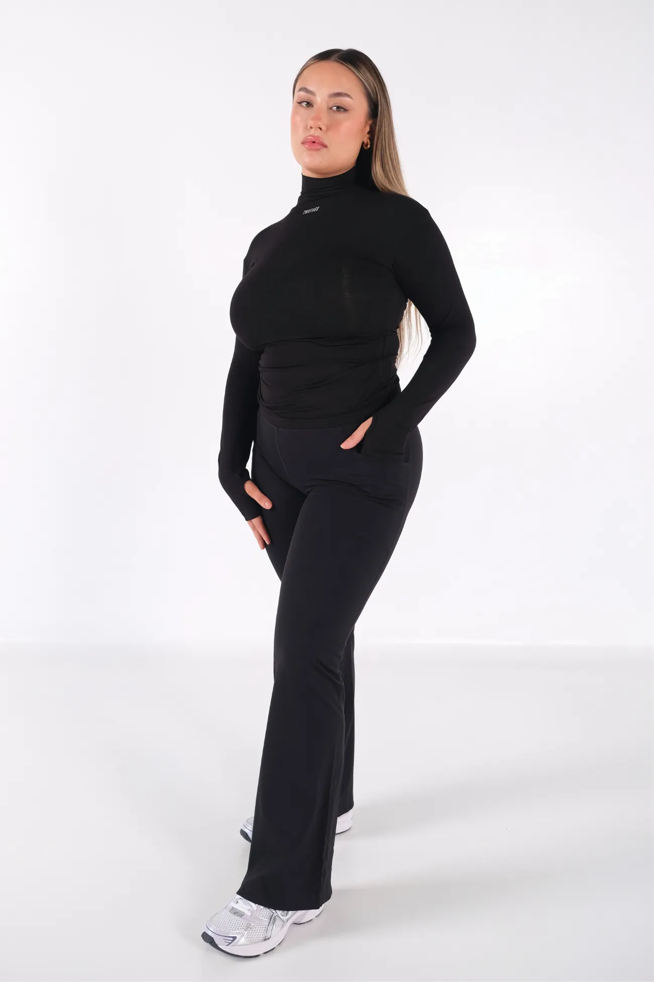 Aura Flare Pocket (Seamless) Leggings - Black