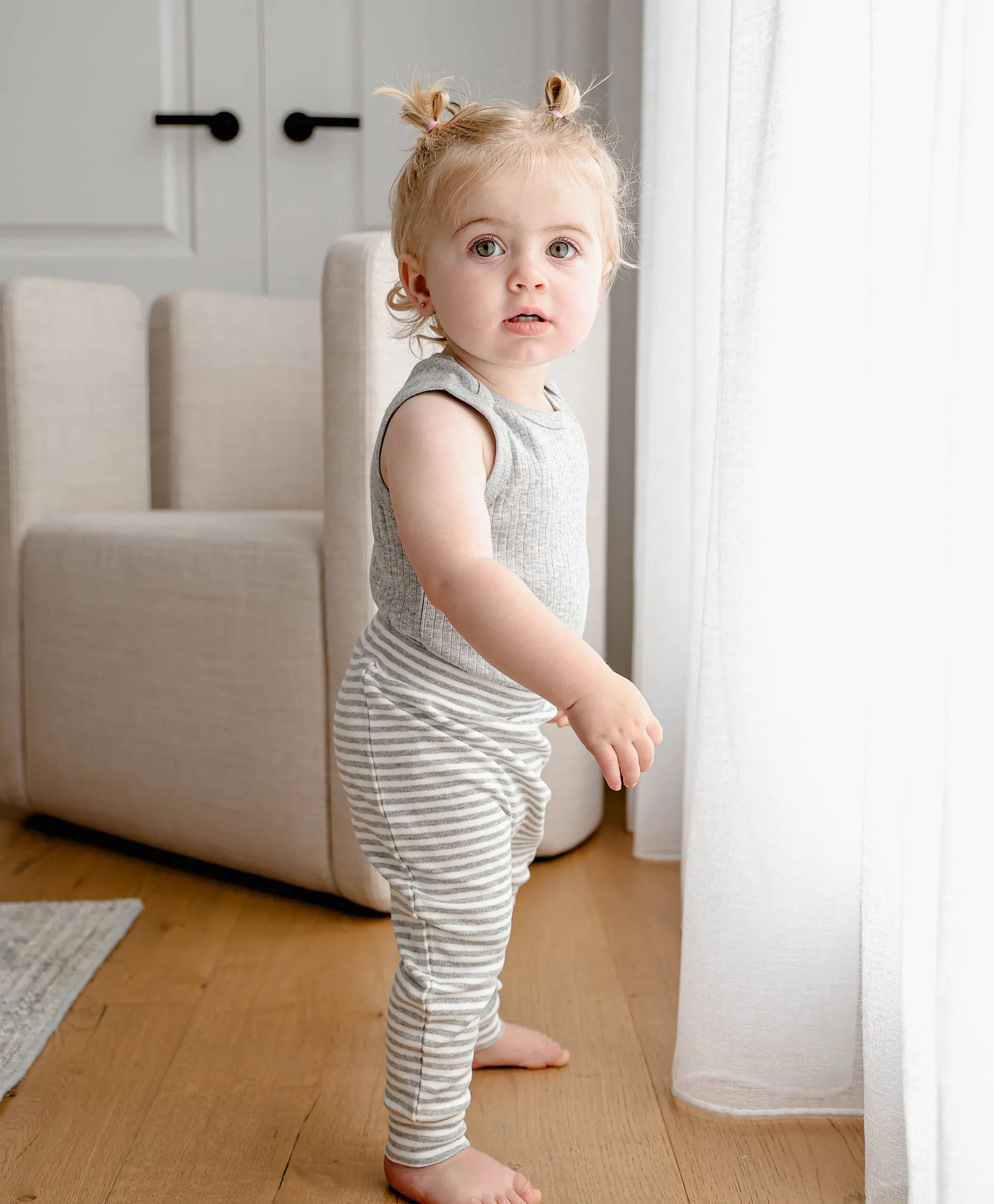 Comfy Baby Leggings - Grey stripes