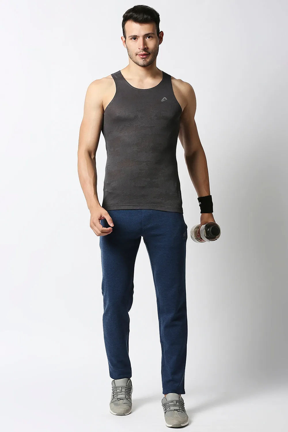 Long Distance Singlet