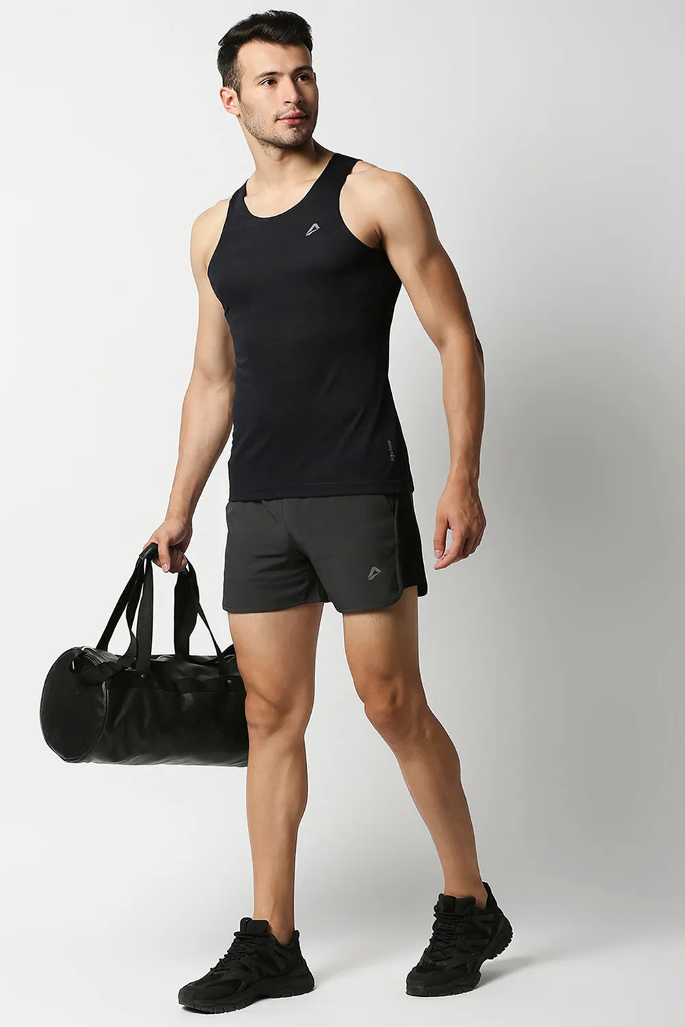 Long Distance Singlet