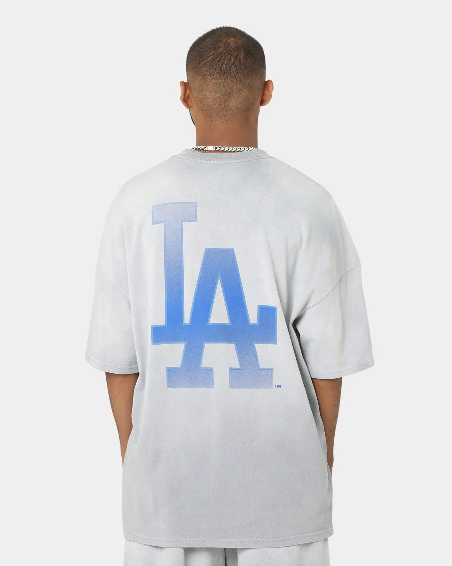Majestic Athletic Los Angeles Dodgers Solarised Oversized T-Shirt Warm Grey