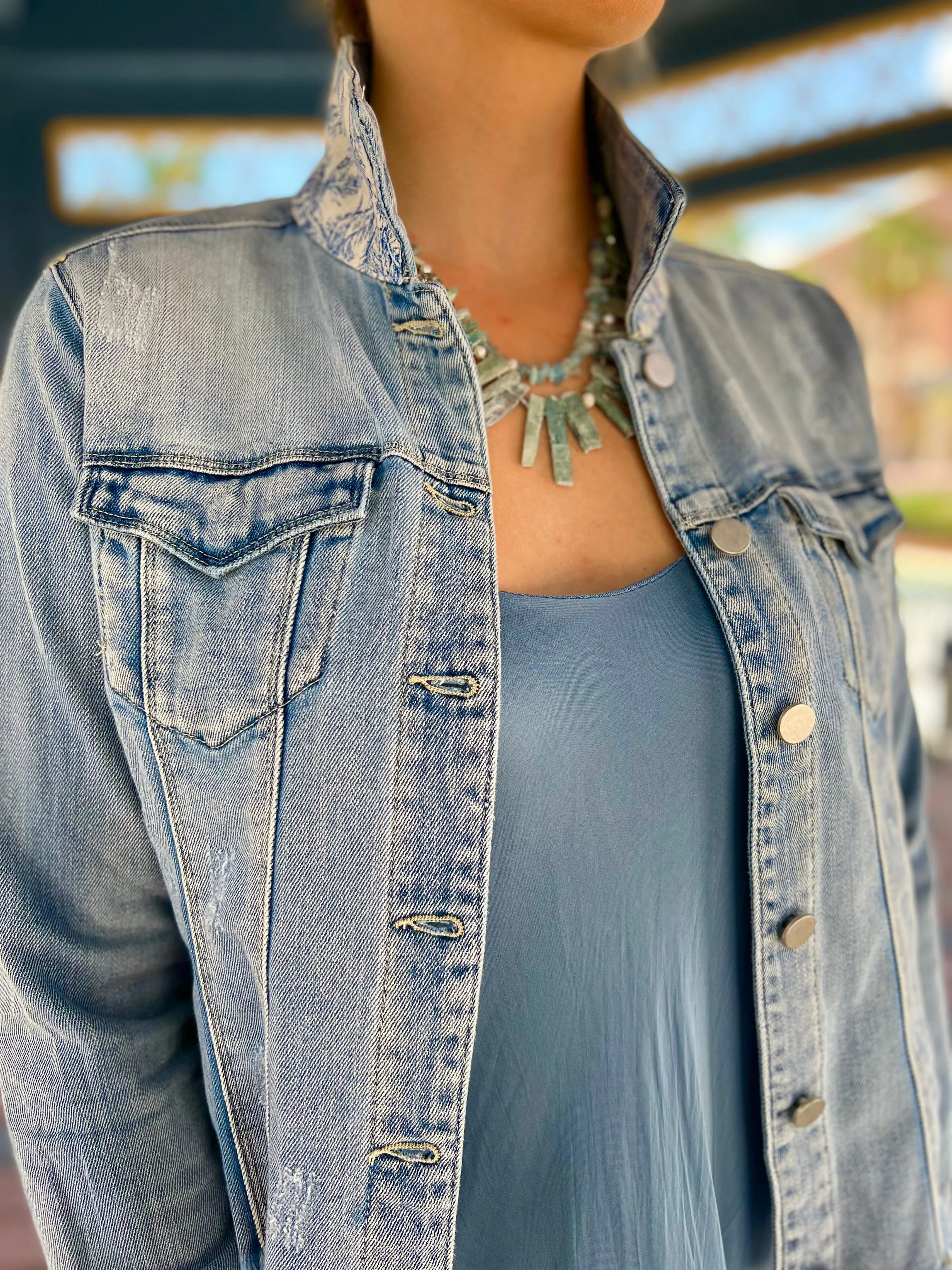 The Light Denim Jacket / Palm Linen