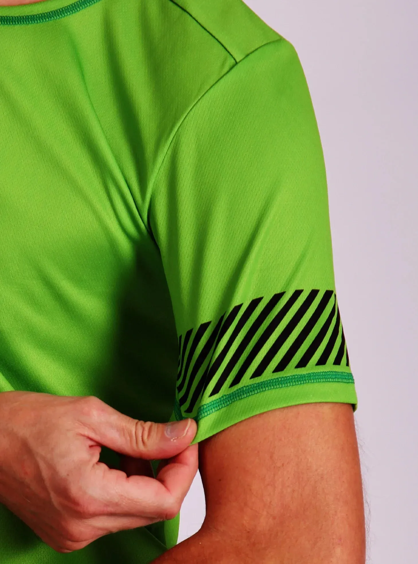 Training Running Short Sleeve Top